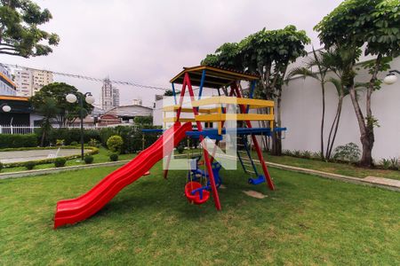 Apartamento à venda com 120m², 3 quartos e 3 vagasÁrea comum - Playground