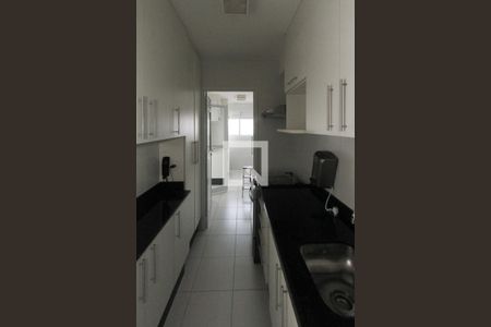 Apartamento para alugar com 77m², 2 quartos e 1 vagaCozinha