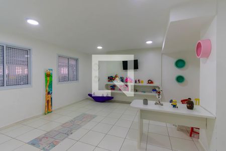 Apartamento para alugar com 28m², 1 quarto e sem vagaÁrea comum - Brinquedoteca