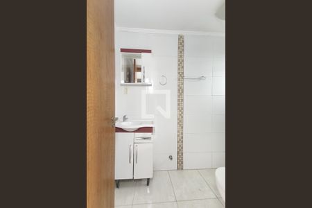 Apartamento para alugar com 60m², 2 quartos e sem vagaBanheiro da Suíte