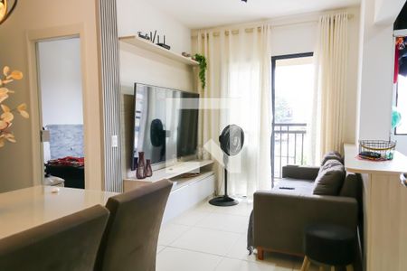 Sala de apartamento para alugar com 2 quartos, 52m² em Del Castilho, Rio de Janeiro