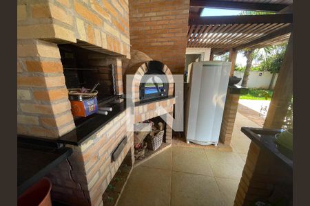 Casa de condomínio à venda com 330m², 3 quartos e 4 vagas Casa de condomínio à venda com 330m², 3 quartos e 4 vagasChurrasqueira