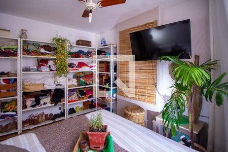 Apartamento à venda com 75m², 2 quartos e 1 vaga Apartamento à venda com 75m², 2 quartos e 1 vagaSuíte