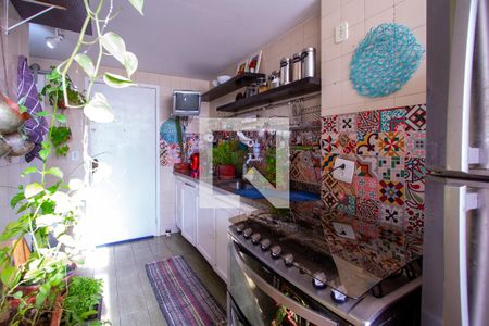 Apartamento à venda com 75m², 2 quartos e 1 vaga Apartamento à venda com 75m², 2 quartos e 1 vagaCozinha