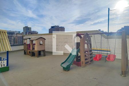 Apartamento à venda com 75m², 2 quartos e 1 vaga Apartamento à venda com 75m², 2 quartos e 1 vagaÁrea comum - Playground