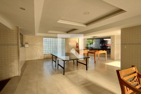 Apartamento à venda com 75m², 2 quartos e 1 vaga Apartamento à venda com 75m², 2 quartos e 1 vagaÁrea comum