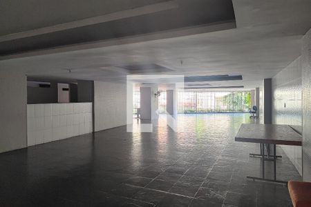 Apartamento à venda com 75m², 2 quartos e 1 vaga Apartamento à venda com 75m², 2 quartos e 1 vagaÁrea comum - Salão de festas