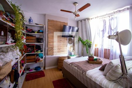 Apartamento à venda com 75m², 2 quartos e 1 vaga Apartamento à venda com 75m², 2 quartos e 1 vagaSuíte