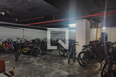 Apartamento à venda com 75m², 2 quartos e 1 vaga Apartamento à venda com 75m², 2 quartos e 1 vagaÁrea comum