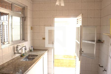 Casa à venda com 124m², 3 quartos e 2 vagasCozinha