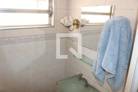 Casa à venda com 124m², 3 quartos e 2 vagasLavabo