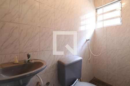 Casa à venda com 220m², 3 quartos e 1 vagaBanheiro de serviço