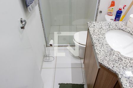 Apartamento à venda com 70m², 3 quartos e 2 vagasBANHEIRO SOCIAL