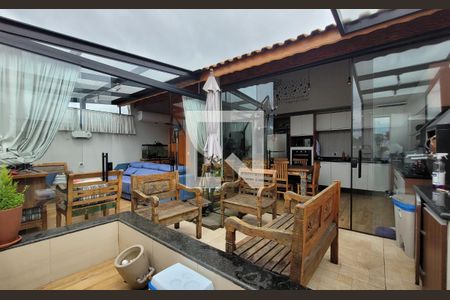 Apartamento à venda com 142m², 4 quartos e 2 vagasCobertura