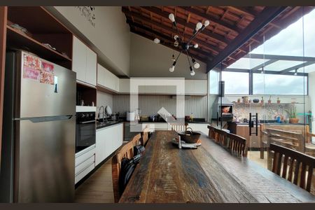 Apartamento à venda com 142m², 4 quartos e 2 vagasCozinha