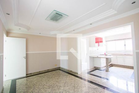 Casa à venda com 268m², 4 quartos e 3 vagas Casa à venda com 268m², 4 quartos e 3 vagasCopa