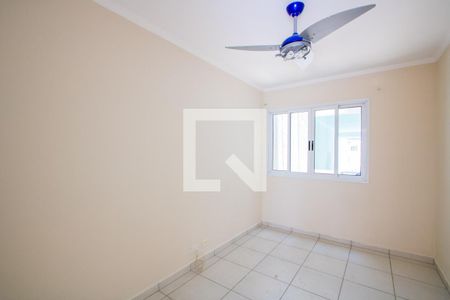 Casa à venda com 268m², 4 quartos e 3 vagas Casa à venda com 268m², 4 quartos e 3 vagasQuarto de serviço