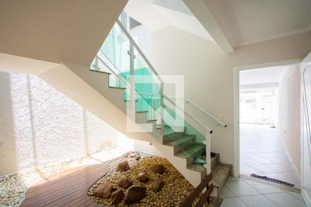 Casa à venda com 268m², 4 quartos e 3 vagas Casa à venda com 268m², 4 quartos e 3 vagasCorredor - Inferior