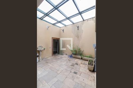 Casa à venda com 2342m², 4 quartos e 9 vagasVaranda 