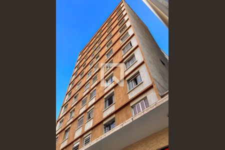 Apartamento à venda com 45m², 1 quarto e sem vagaFachada