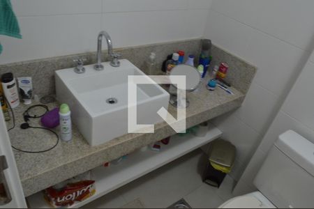 Apartamento à venda com 72m², 2 quartos e 1 vagaBanheiro