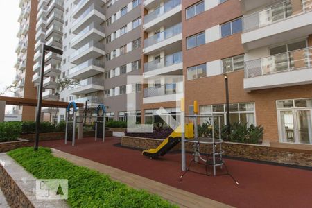 Apartamento à venda com 72m², 2 quartos e 1 vagaÁrea comum - Playground