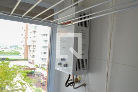 Apartamento à venda com 72m², 2 quartos e 1 vagaÁrea de Serviço