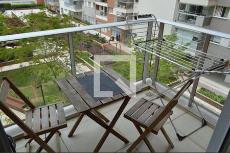 Varanda de apartamento à venda com 2 quartos, 72m² em Barra da Tijuca, Rio de Janeiro