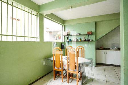 Casa à venda com 360m², 3 quartos e 8 vagasCozinha