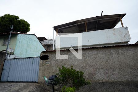 Casa à venda com 360m², 3 quartos e 8 vagasFachada