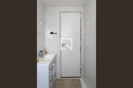 Apartamento à venda com 41m², 2 quartos e 1 vaga Apartamento à venda com 41m², 2 quartos e 1 vagaBanheiro