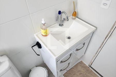 Apartamento à venda com 41m², 2 quartos e 1 vaga Apartamento à venda com 41m², 2 quartos e 1 vagaBanheiro