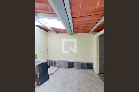 Casa à venda com 352m², 3 quartos e 1 vaga Casa à venda com 352m², 3 quartos e 1 vagaÁrea de serviço 1