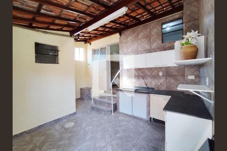 Casa à venda com 352m², 3 quartos e 1 vaga Casa à venda com 352m², 3 quartos e 1 vagaÁrea de serviço 2