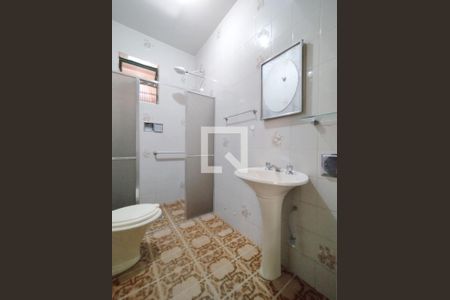 Casa à venda com 352m², 3 quartos e 1 vaga Casa à venda com 352m², 3 quartos e 1 vagaBanheiro 3