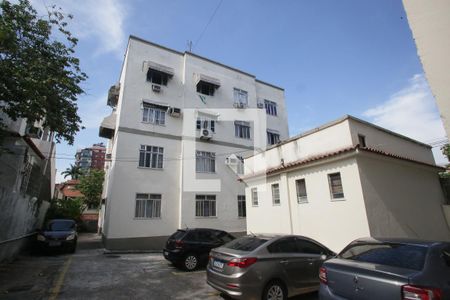 Apartamento para alugar com 51m², 2 quartos e 2 vagas Apartamento para alugar com 51m², 2 quartos e 2 vagasFachada do bloco