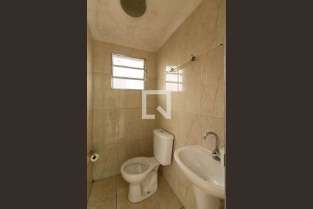 Casa à venda com 300m², 7 quartos e 2 vagasBanheiro da Churrasqueira