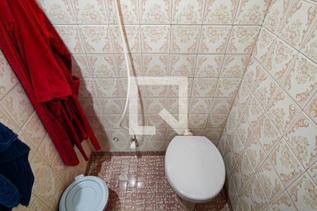 Casa à venda com 136m², 4 quartos e 2 vagas Casa à venda com 136m², 4 quartos e 2 vagasbanheiro