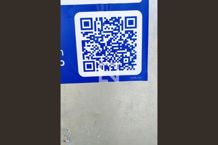 Casa à venda com 136m², 4 quartos e 2 vagas Casa à venda com 136m², 4 quartos e 2 vagasIUXA-150