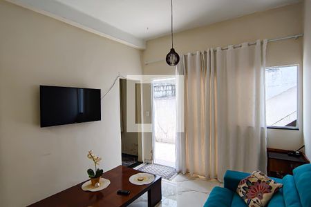 Casa à venda com 136m², 4 quartos e 2 vagas Casa à venda com 136m², 4 quartos e 2 vagascasa 2 - sala