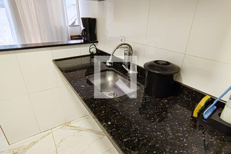 Casa à venda com 136m², 4 quartos e 2 vagas Casa à venda com 136m², 4 quartos e 2 vagascasa 2 - cozinha