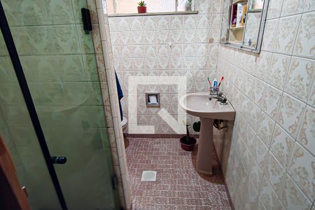 Casa à venda com 136m², 4 quartos e 2 vagas Casa à venda com 136m², 4 quartos e 2 vagasbanheiro