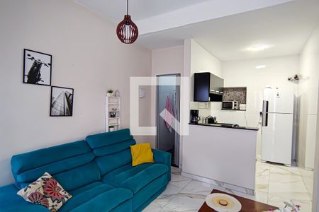 Casa à venda com 136m², 4 quartos e 2 vagas Casa à venda com 136m², 4 quartos e 2 vagascasa 2 - sala