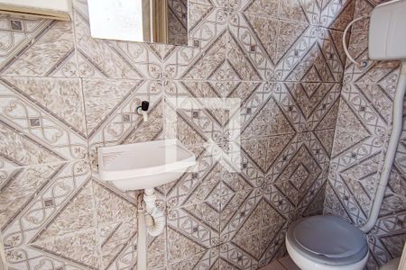 Casa à venda com 136m², 4 quartos e 2 vagas Casa à venda com 136m², 4 quartos e 2 vagasbanheiro externo