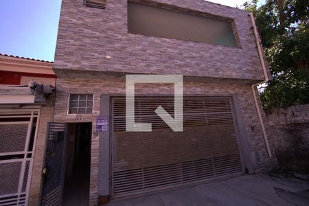 Casa à venda com 245m², 3 quartos e 2 vagasPlaquinha 