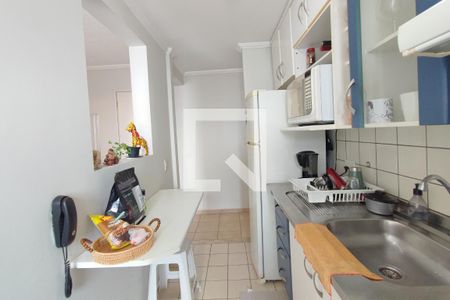 Apartamento à venda com 47m², 2 quartos e 1 vaga Apartamento à venda com 47m², 2 quartos e 1 vagaCozinha
