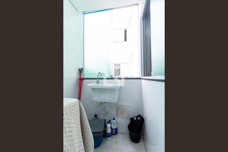 Apartamento à venda com 48m², 2 quartos e 1 vagaCozinha e Área de Serviço