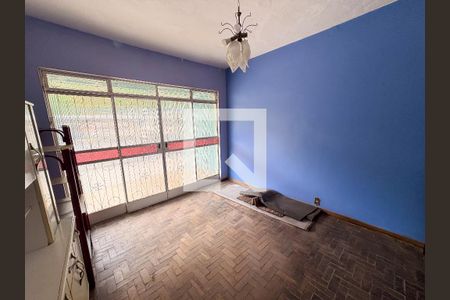 Quarto de casa para alugar com 8 quartos, 160m² em Novo Eldorado, Contagem