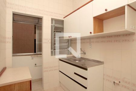 Apartamento à venda com 44m², 1 quarto e sem vagaCozinha + Área de Serviço
