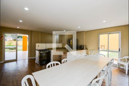 Apartamento à venda com 55m², 2 quartos e 1 vaga Apartamento à venda com 55m², 2 quartos e 1 vagaÁrea comum - Salão de festas